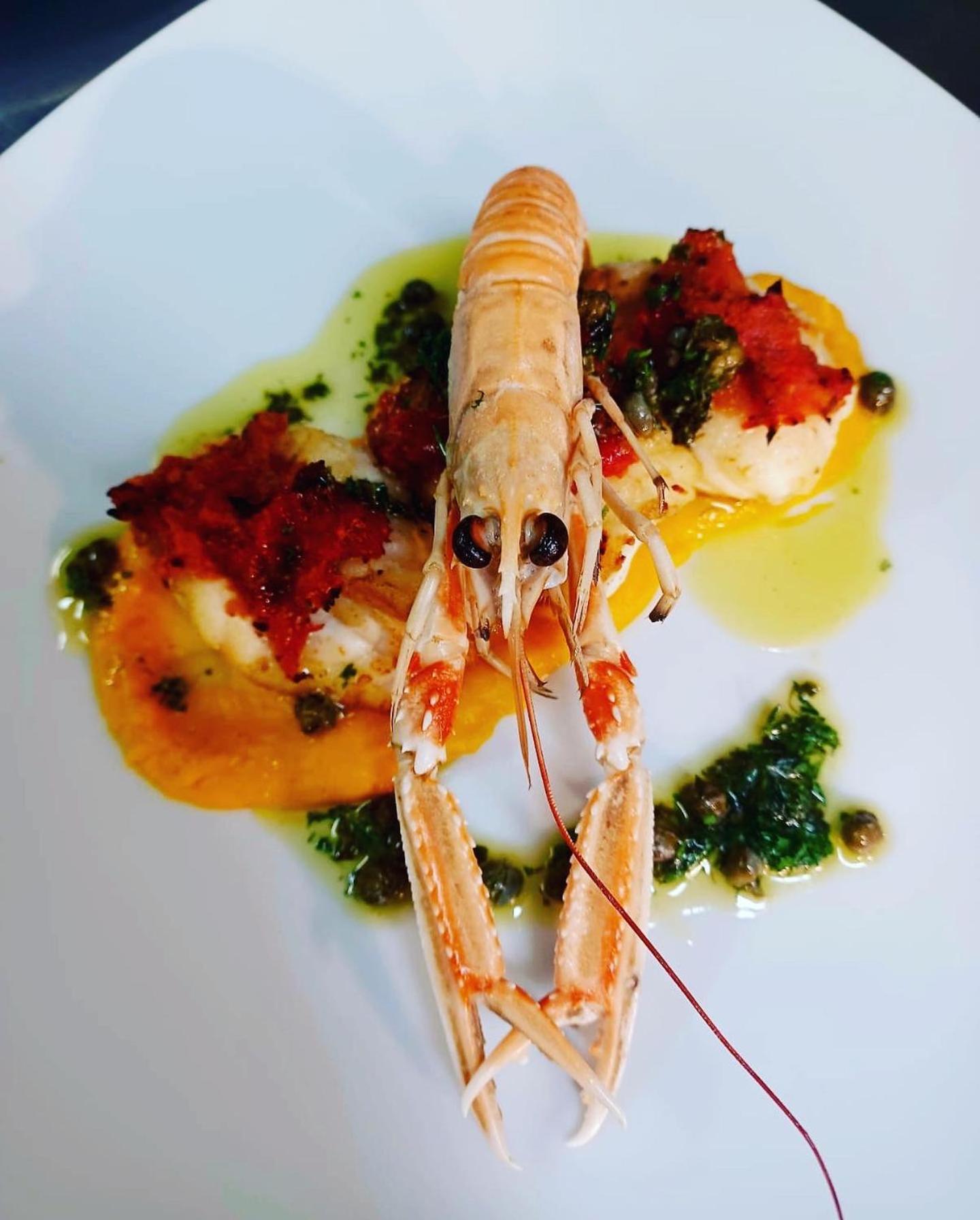 Ashes Seafood Restaurant Accommodation 丁格尔 外观 照片